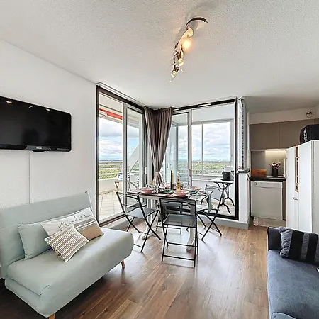 Apartment Les Marquises-2 By Interhome